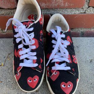 Play Commes des Garcons Converse Black Low Top Sneakers - W 7.5